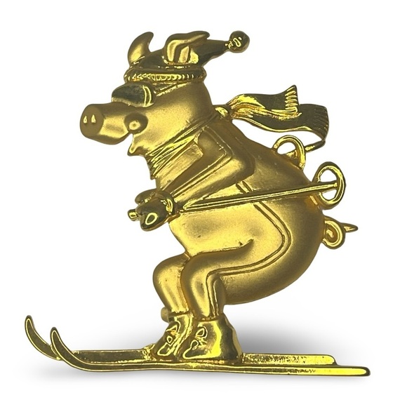 Jewelry - Vintage JJ Gold Skiing Pig Brooch